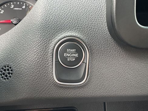 Used 2023 Mercedes-Benz Sprinter 2500 image 16