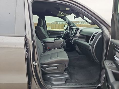 Used 2025 RAM 1500 Big Horn image 27