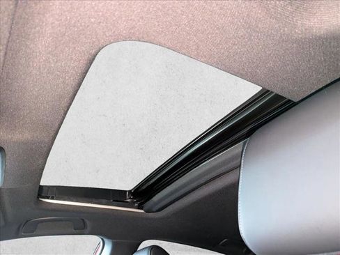 Used 2025 Honda Accord Sport image 16