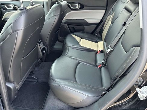 Certified 2022 Jeep Compass Limited image 12