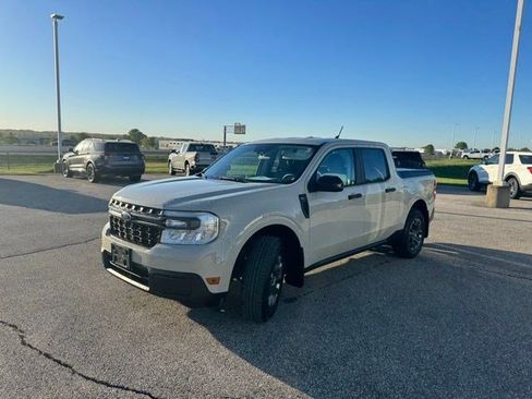 Used 2024 Ford Maverick XLT w/ XLT Luxury Package AWD/4WD image 6