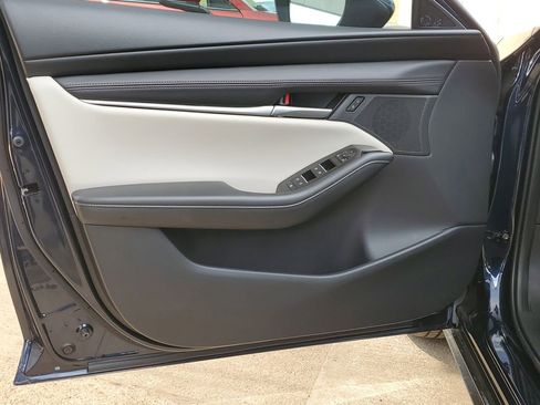 New 2026 MAZDA MAZDA3 2.5 S Sedan w/ Preferred Pkg image 18