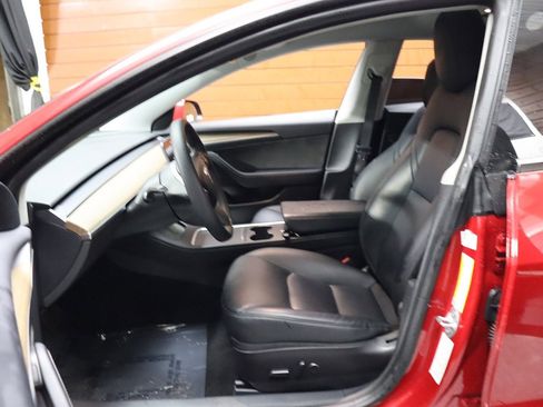 Used 2021 Tesla Model 3 Long Range image 34