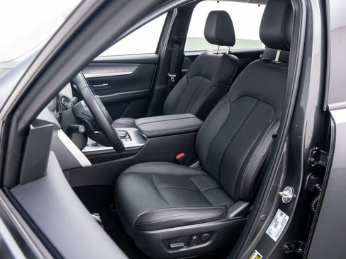 Used 2024 MAZDA CX-90 Plug-In Hybrid w/ Preferred image 14