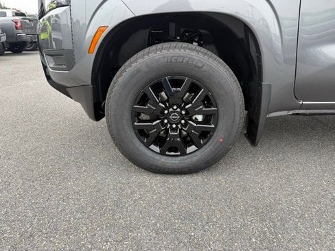 New 2026 Nissan Frontier SV w/ SV Convenience Package image 9