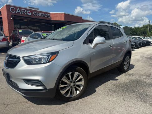 Used 2017 Buick Encore Preferred FWD image 1