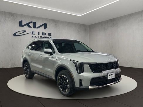 New 2026 Kia Sorento S image 7