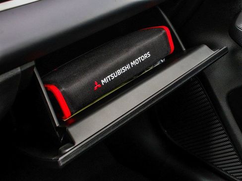 New 2026 Mitsubishi Outlander ES AWD/4WD image 18