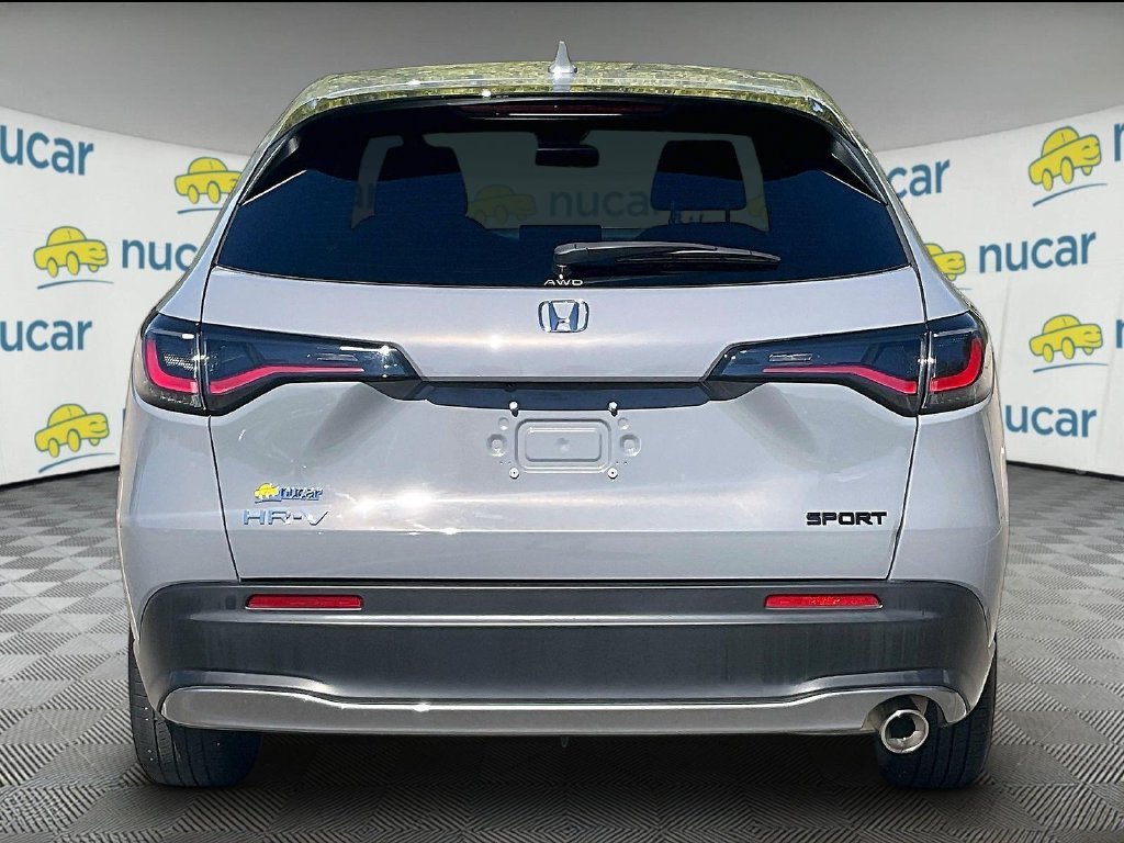 Used 2025 Honda HR-V Sport image 5