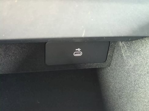 New 2025 Land Rover Range Rover Sport Dynamic SE image 31