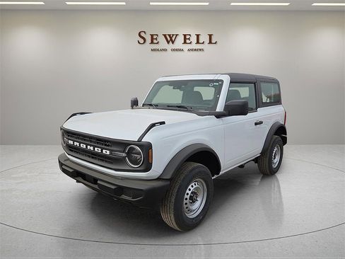 New 2025 Ford Bronco 2-Door image 1