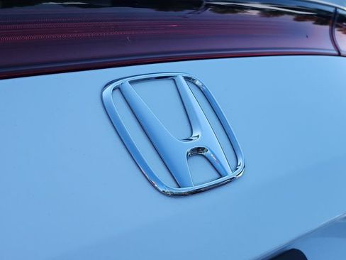Used 2024 Honda Civic EX-L image 30