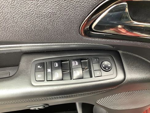 Certified 2019 Dodge Durango GT image 11