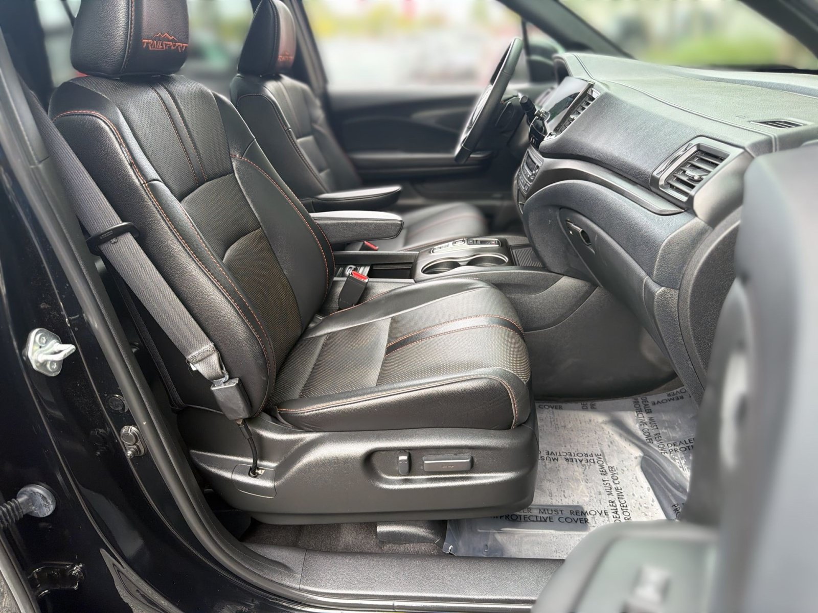 Used 2022 Honda Passport TrailSport image 28