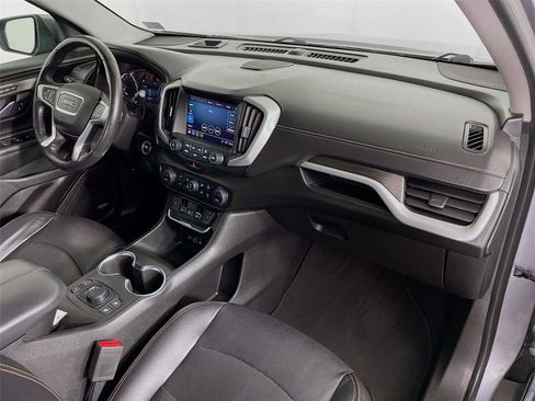 Used 2018 GMC Terrain SLT w/ Preferred Package FWD image 34