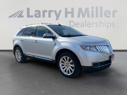 Used 2013 Lincoln MKX Base image 7