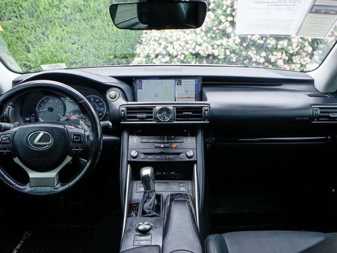 Used 2018 Lexus IS 300 AWD w/ Comfort Package image 24