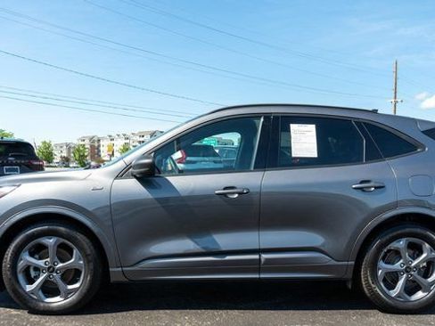 Used 2023 Ford Escape ST-Line w/ Equipment Group 301A FWD image 9