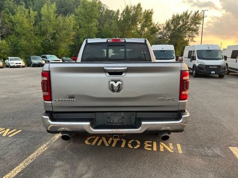 Used 2019 RAM 1500 Laramie AWD/4WD image 5