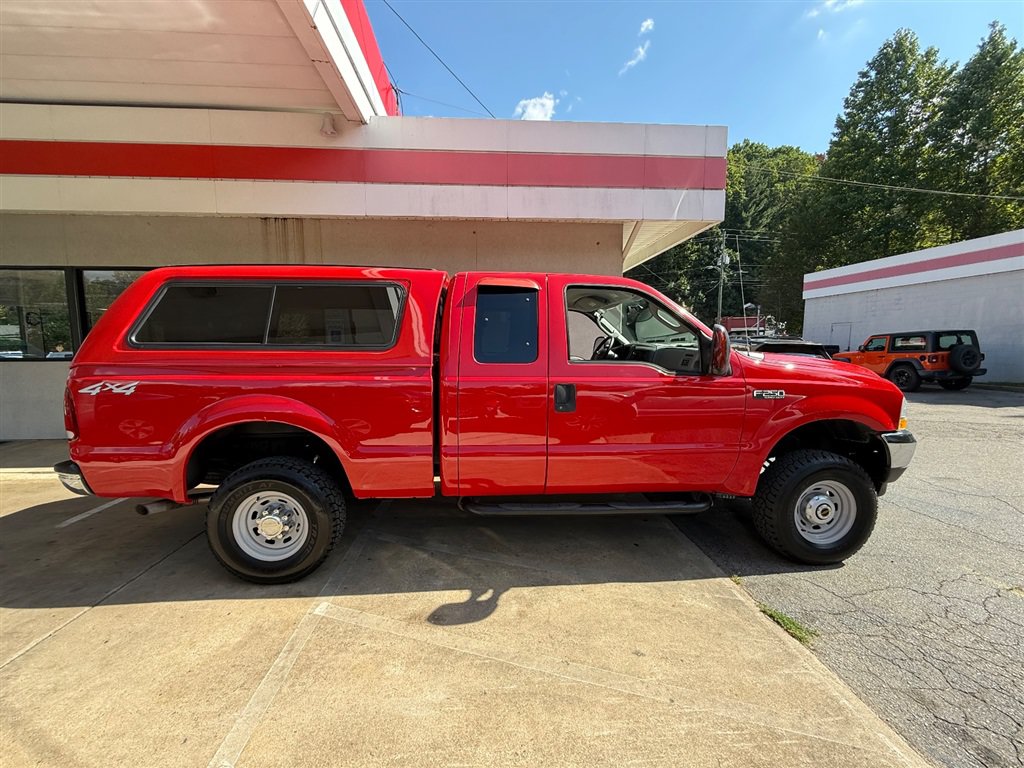 Used 2004 Ford F250 4x4 SuperCab Super Duty image 2