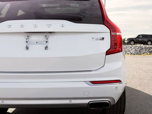 Used 2019 Volvo XC90 T6 Inscription w/ Protection Package Premier AWD/4WD image 12