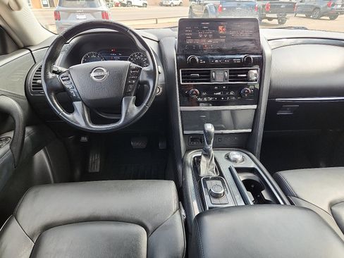 Used 2021 Nissan Armada SV image 10