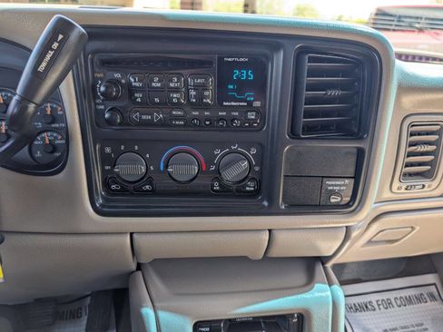 Used 2001 Chevrolet Silverado 1500 LS w/ Off-Road Chassis Pkg AWD/4WD image 15