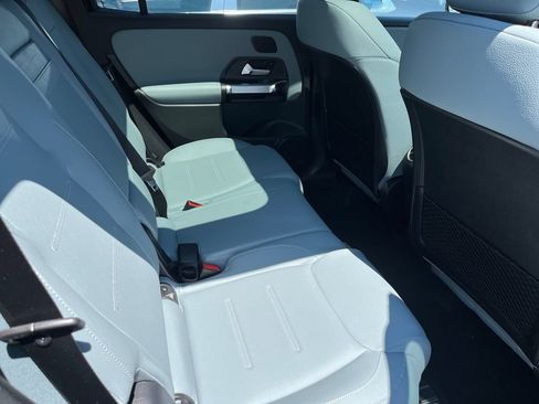 Certified 2026 Mercedes-Benz GLB 250 4MATIC image 17