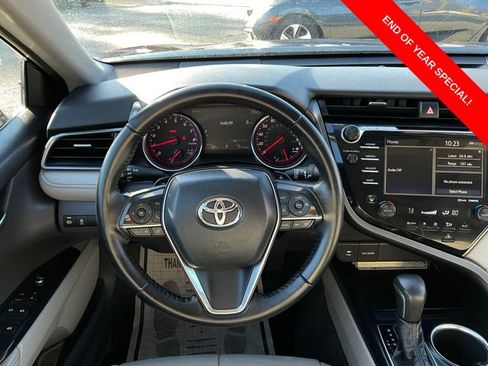 Used 2019 Toyota Camry XSE image 17