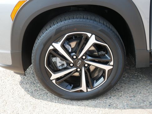 Used 2023 Chevrolet TrailBlazer RS AWD/4WD image 15