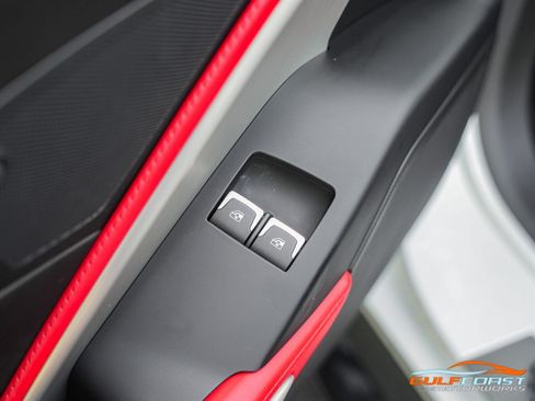 Used 2016 Chevrolet Corvette Z06 w/ 3LZ Preferred Equipment Group RWD image 26