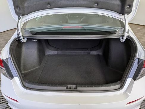 Used 2022 Honda Civic Sport image 10