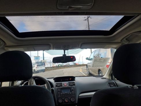 Used 2014 Subaru Impreza 2.0i Premium image 2