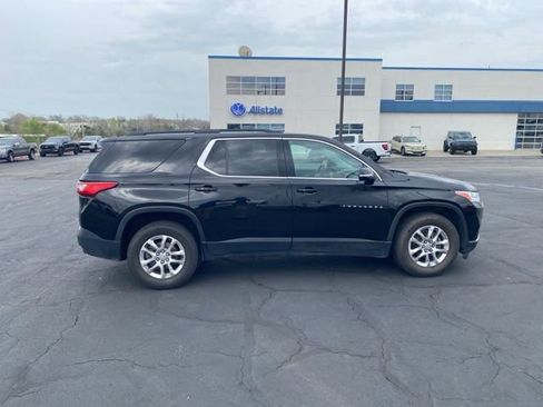 Used 2020 Chevrolet Traverse LT w/ Driver Confidence II Package image 7