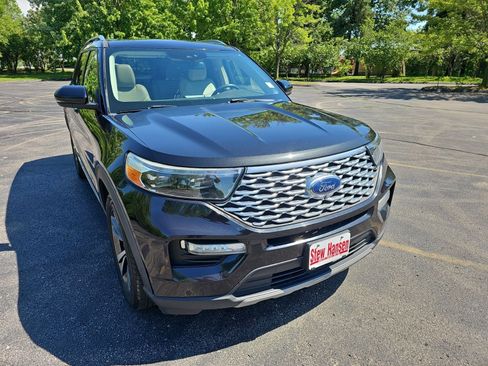 Used 2020 Ford Explorer Platinum AWD/4WD image 8