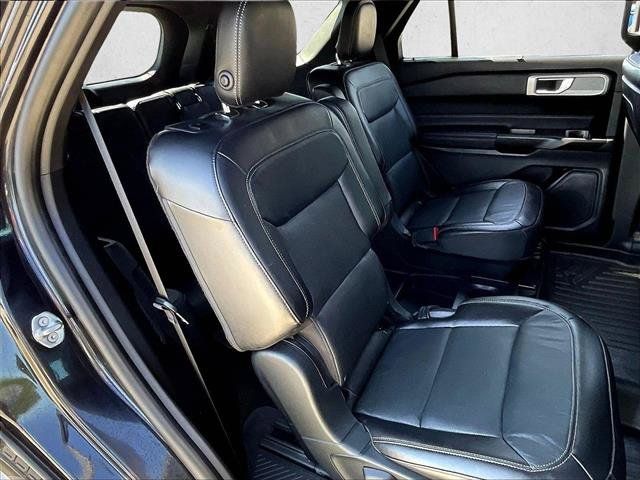 Used 2020 Ford Explorer Limited RWD image 27