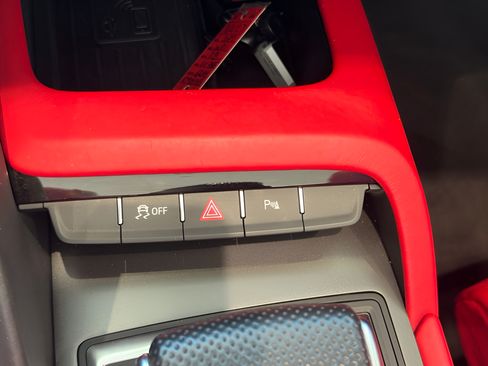 Used 2022 Audi R8 V10 RWD image 21