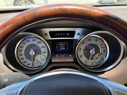 Used 2013 Mercedes-Benz SL 550 image 31