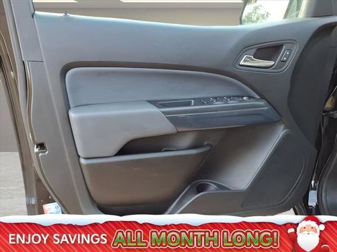Used 2022 Chevrolet Colorado Z71 image 14