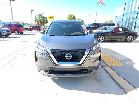 Used 2023 Nissan Rogue S AWD/4WD image 9
