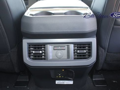 New 2026 Ford F250 Lariat w/ Black Appearance Package AWD/4WD image 11