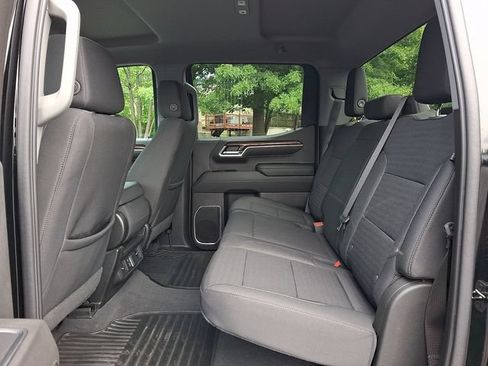 Used 2022 Chevrolet Silverado 1500 RST AWD/4WD image 10