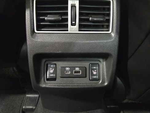 Used 2023 Nissan Maxima SL FWD image 22
