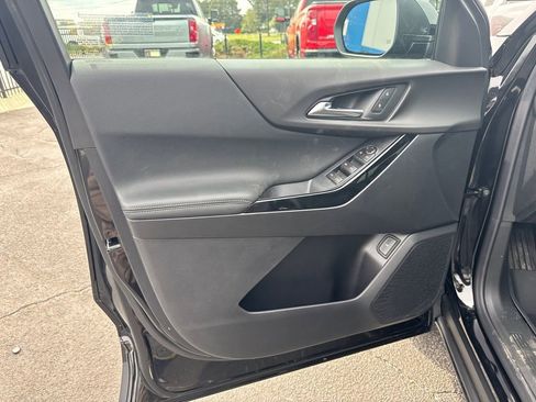 New 2026 Chevrolet Equinox LT image 11