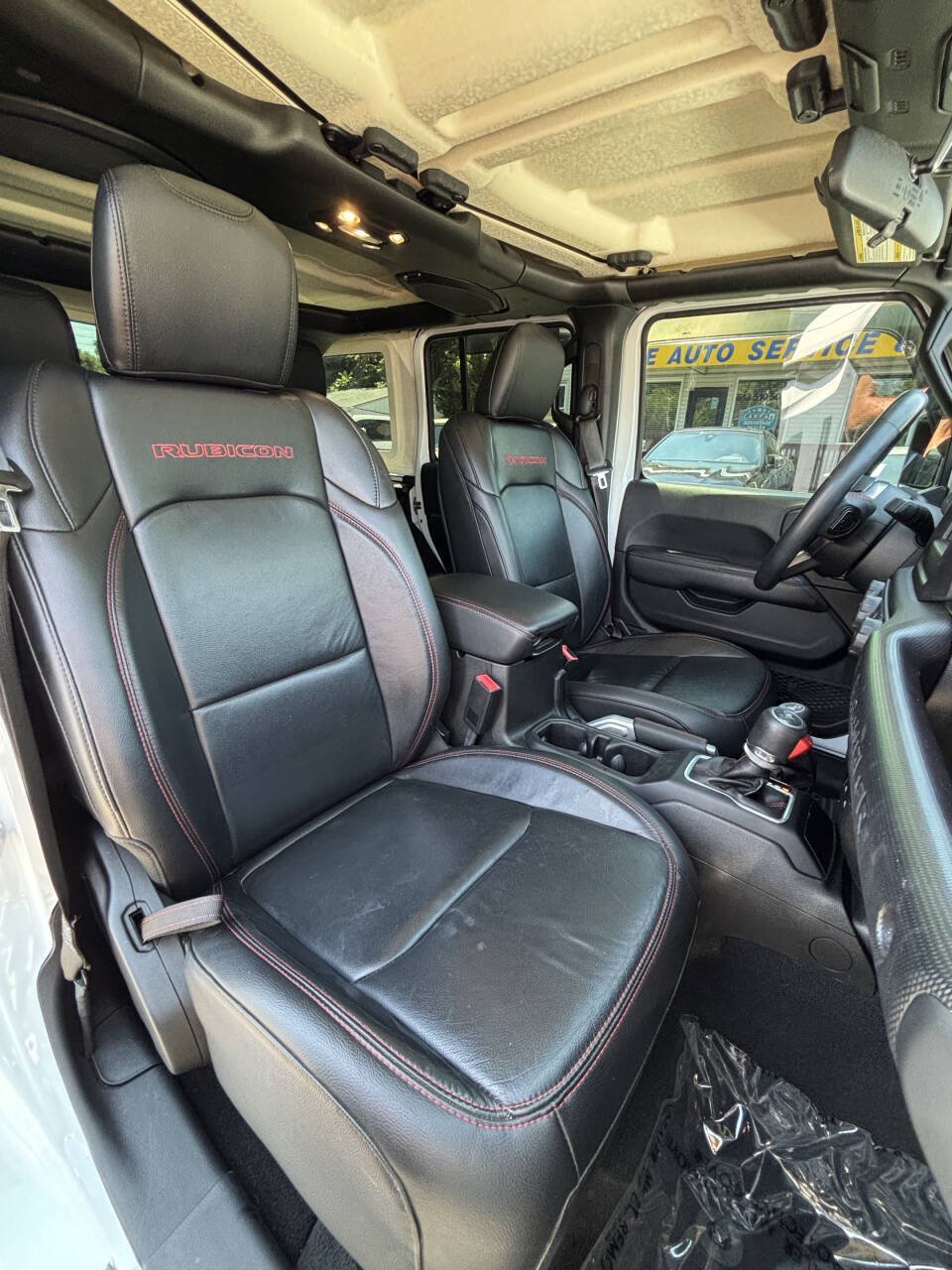 Used 2018 Jeep Wrangler Unlimited Rubicon AWD/4WD image 21