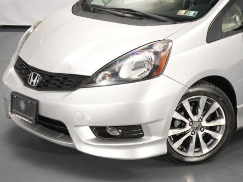 Used 2013 Honda Fit Sport image 3