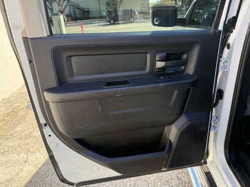 Used 2018 RAM 1500 Express w/ Express Value Package image 16