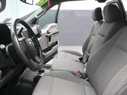 Used 2016 Ford F150 XLT w/ Equipment Group 302A Luxury AWD/4WD image 18