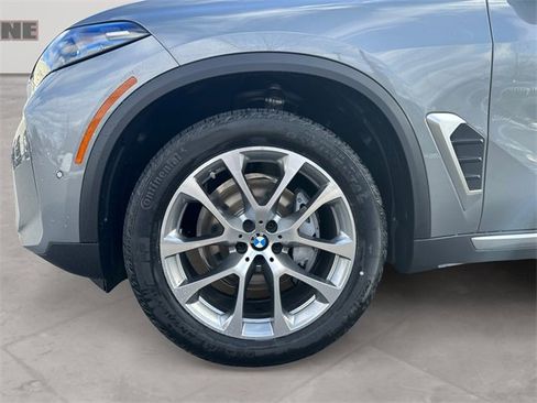 New 2026 BMW X5 xDrive40i image 14