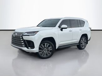 Used 2026 Lexus LX 600 4WD w/ Luxury Package video 1